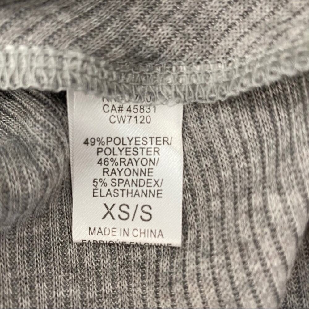 Chaser Oversized Gray Lightweight Ribbed Knit Slouchy Poncho Cape Boho XS/S NEW - Picture 6 of 7